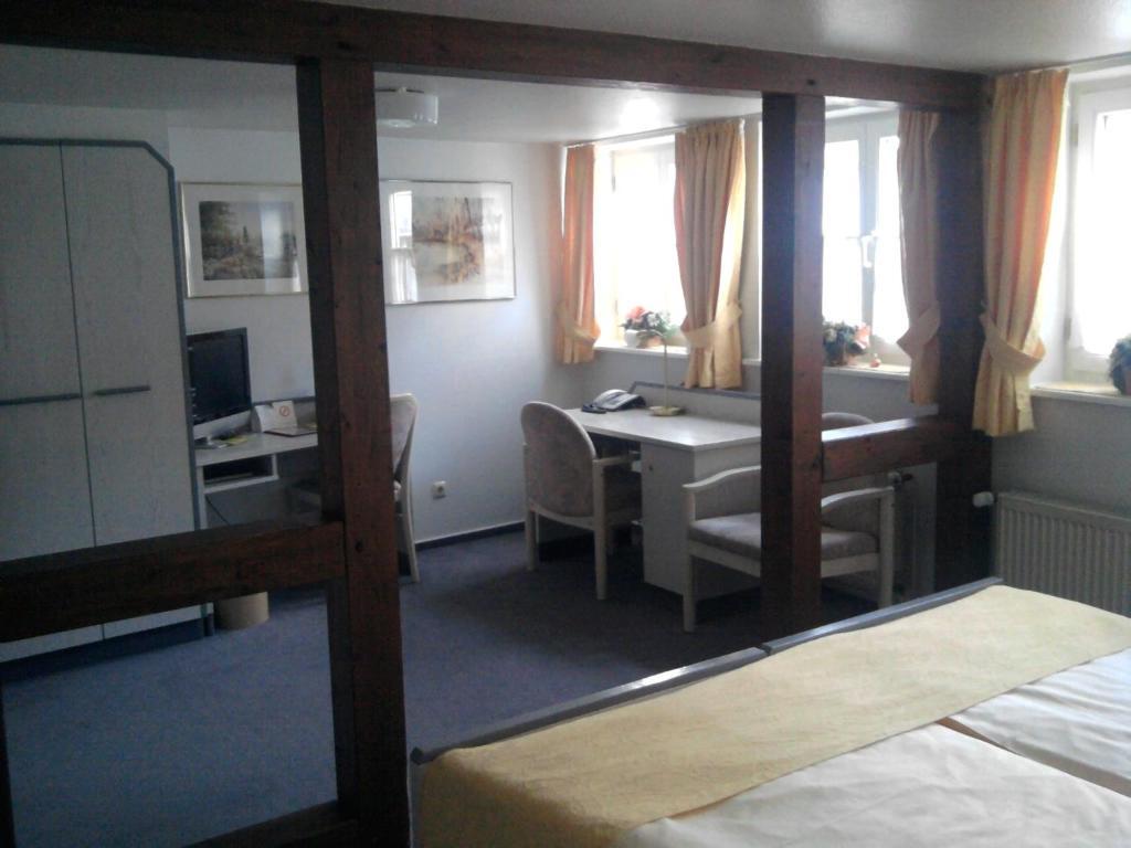 Hotel Am Hehlentor Celle Ruang foto